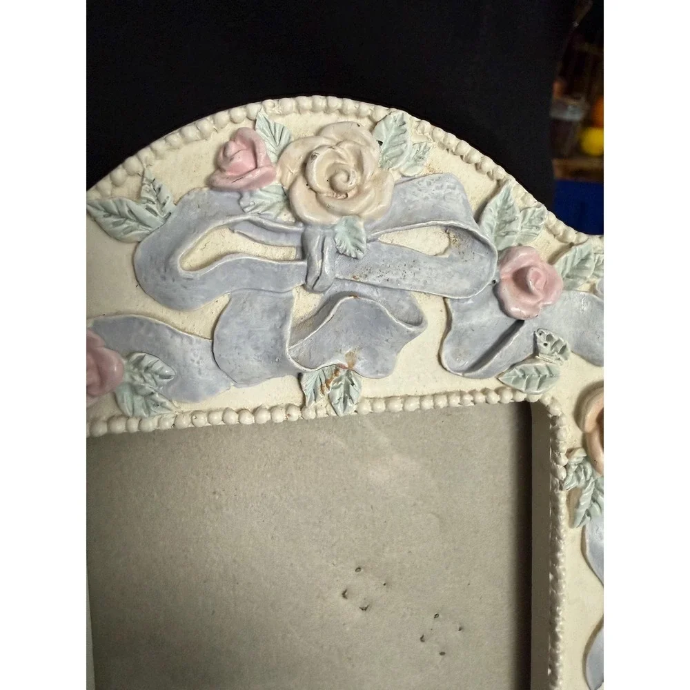 Vintage Flower and Ribbon Ceramic Frame